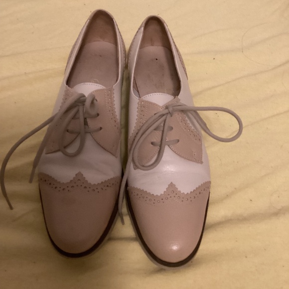 SALVATORE FERRAGAMO BOUTIQUE SHOE SZ 5 1/2 - Picture 1 of 11